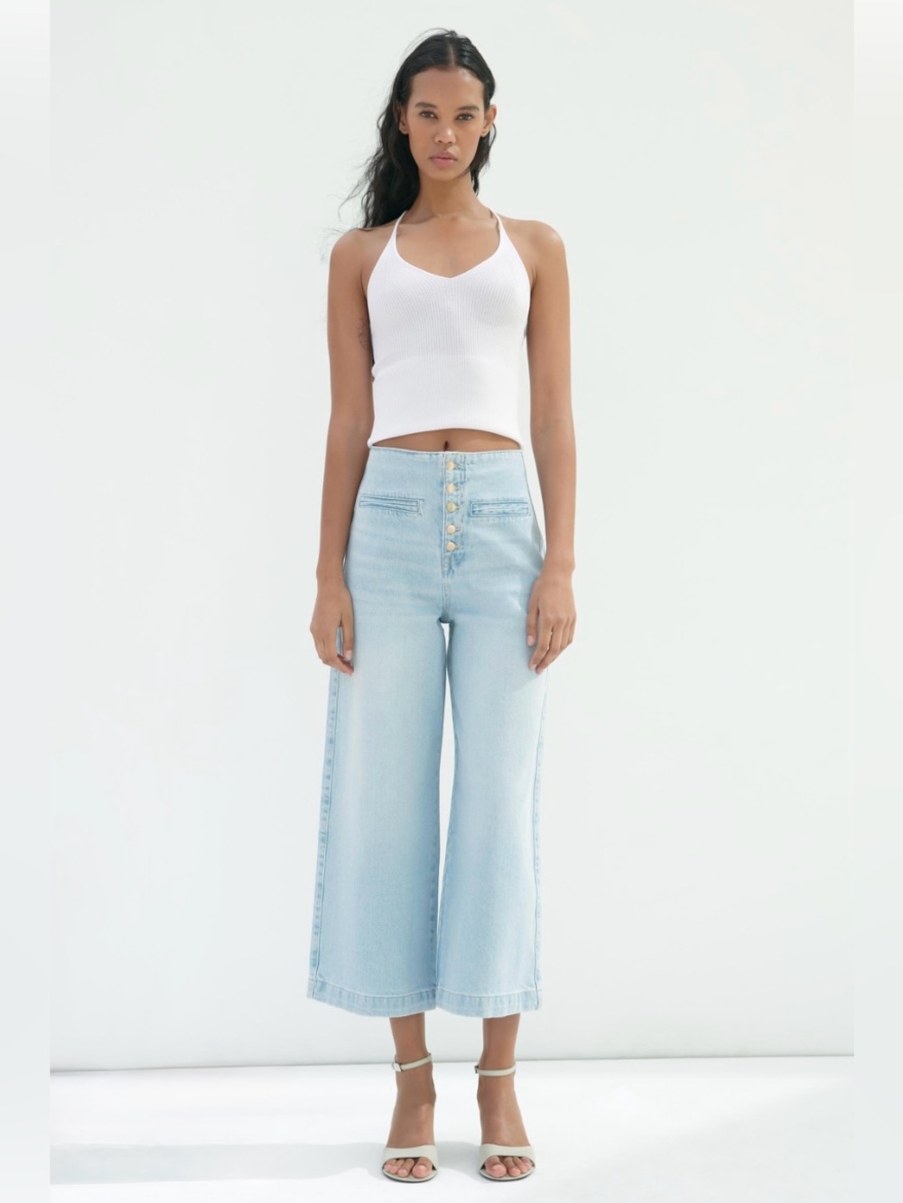 Zara Light Blue High-Rise Wide-Leg Jeans with Button Front Womens Size 0
